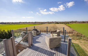 Gallery image of this property